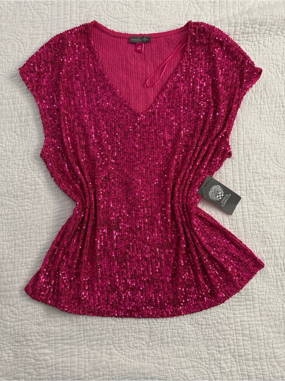 Vince Camuto Sequin V-Neck Tank in Magenta Size M